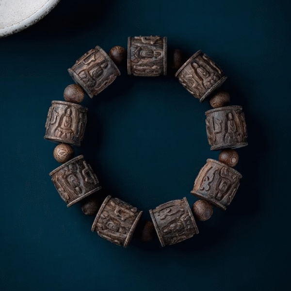 Qinna Chenxiang Six-Character Mantra Bracelet