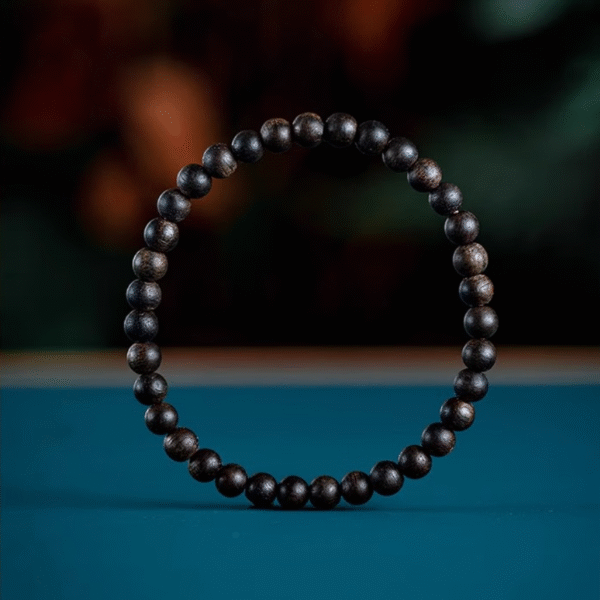 Qinna Chenxiang Bracelet - Sinking Grade Natural Wenyuan