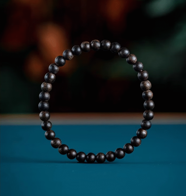 Qinna Chenxiang Bracelet - Sinking Grade Natural Wenyuan