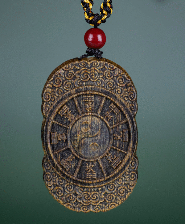 Green Kynam Agarwood Peace Amulet