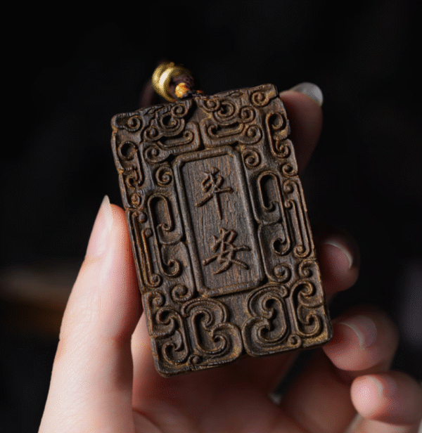 Qinan Agarwood Peace Pendant
