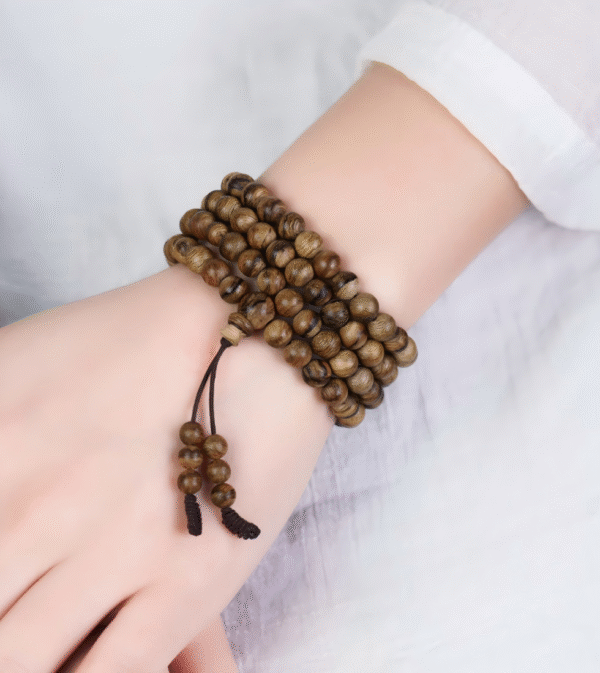 Agarwood bead bracelet, 108 natural prayer beads with tiger stripe pattern.