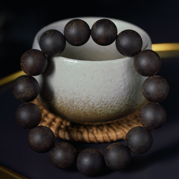 Qinan Agarwood Bracelet, Water-Sinking Grade Natural Prayer Beads.