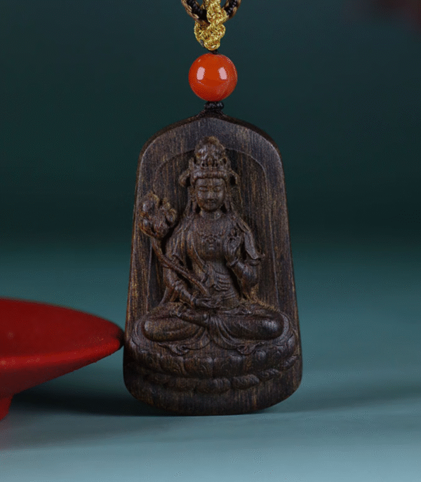 Lotus-Holding Avalokitesvara Agarwood Pendant