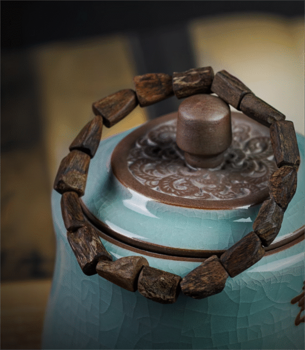 Follow the wrist, an agarwood Buddhist bead bracelet.