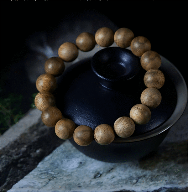 Agarwood rosary bracelet.