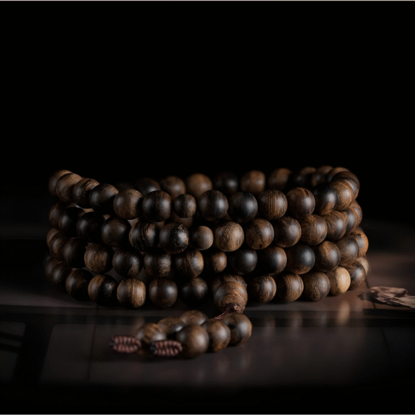 Agarwood rosary bracelet with 108 Buddha beads.