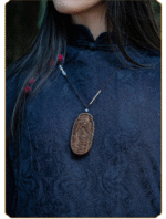 Agarwood carving pendant