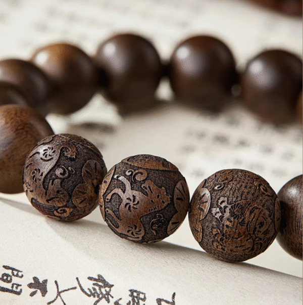 Agarwood carved bracelet