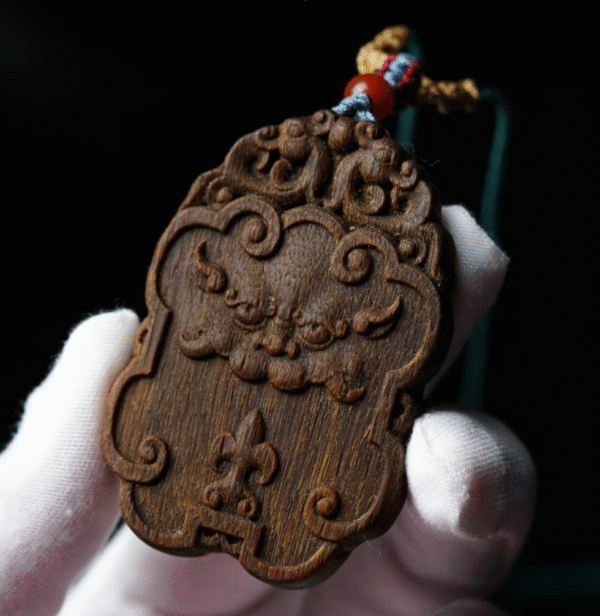 Qinan Agarwood Carved Auspicious Beast Peace and Safety Plaque