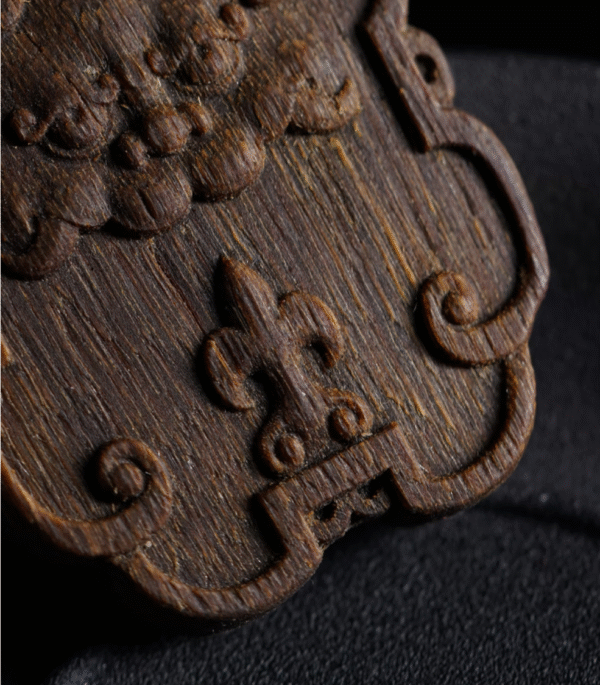 Qinan Agarwood Carved Auspicious Beast Peace and Safety Plaque