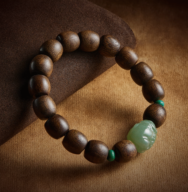 Agarwood Pi Xiu Bracelet